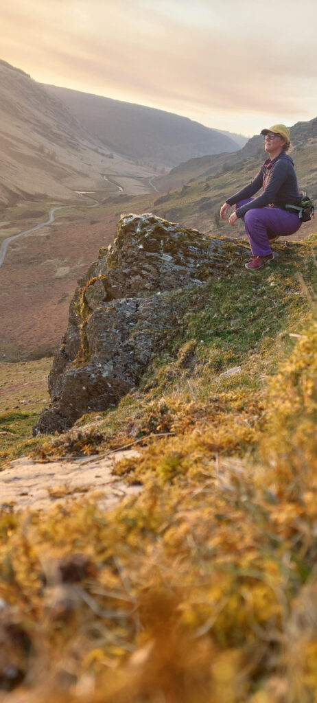 Abergwysen stone pose